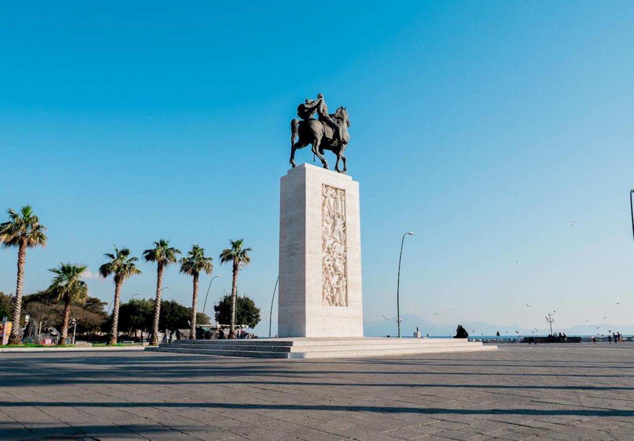 Chiaia Premium Flat, Naples Center, Near Seaside Apartman Kültér fotó